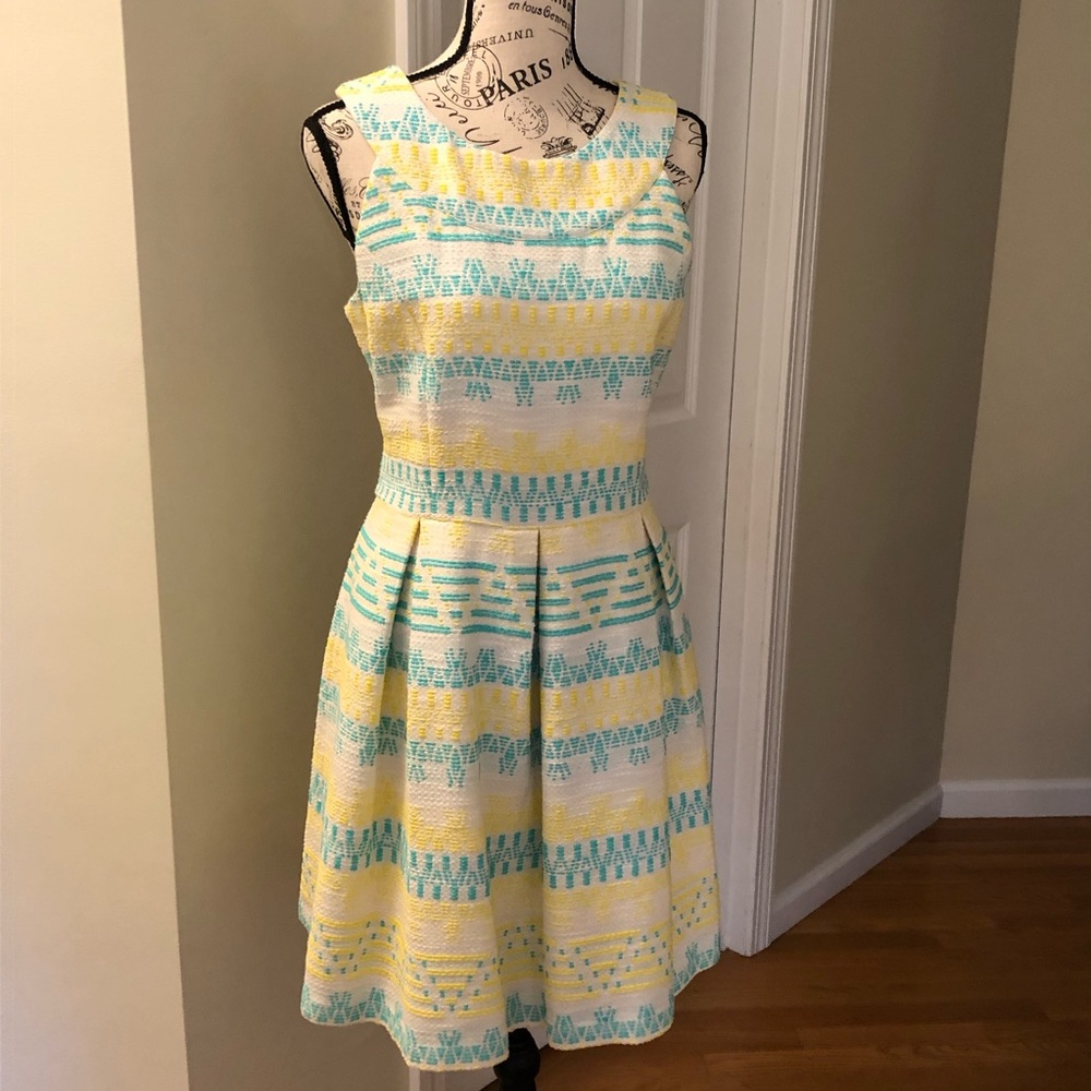 Troubadour Women’s Sleeveless Back-Out Dress